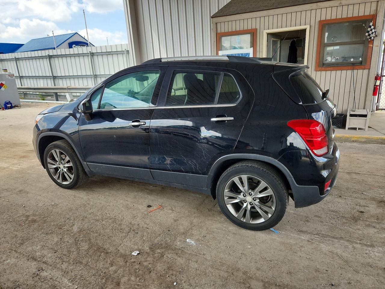 2017 Chevrolet Trax 1Lt - zdjęcie 2