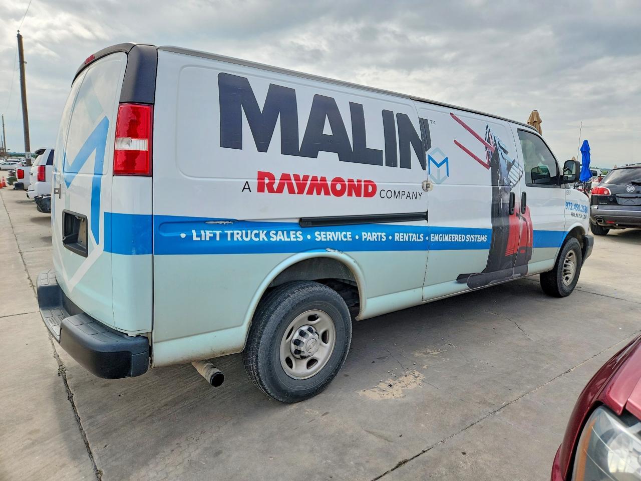 2019 Chevrolet Express G3500 - zdjęcie 3