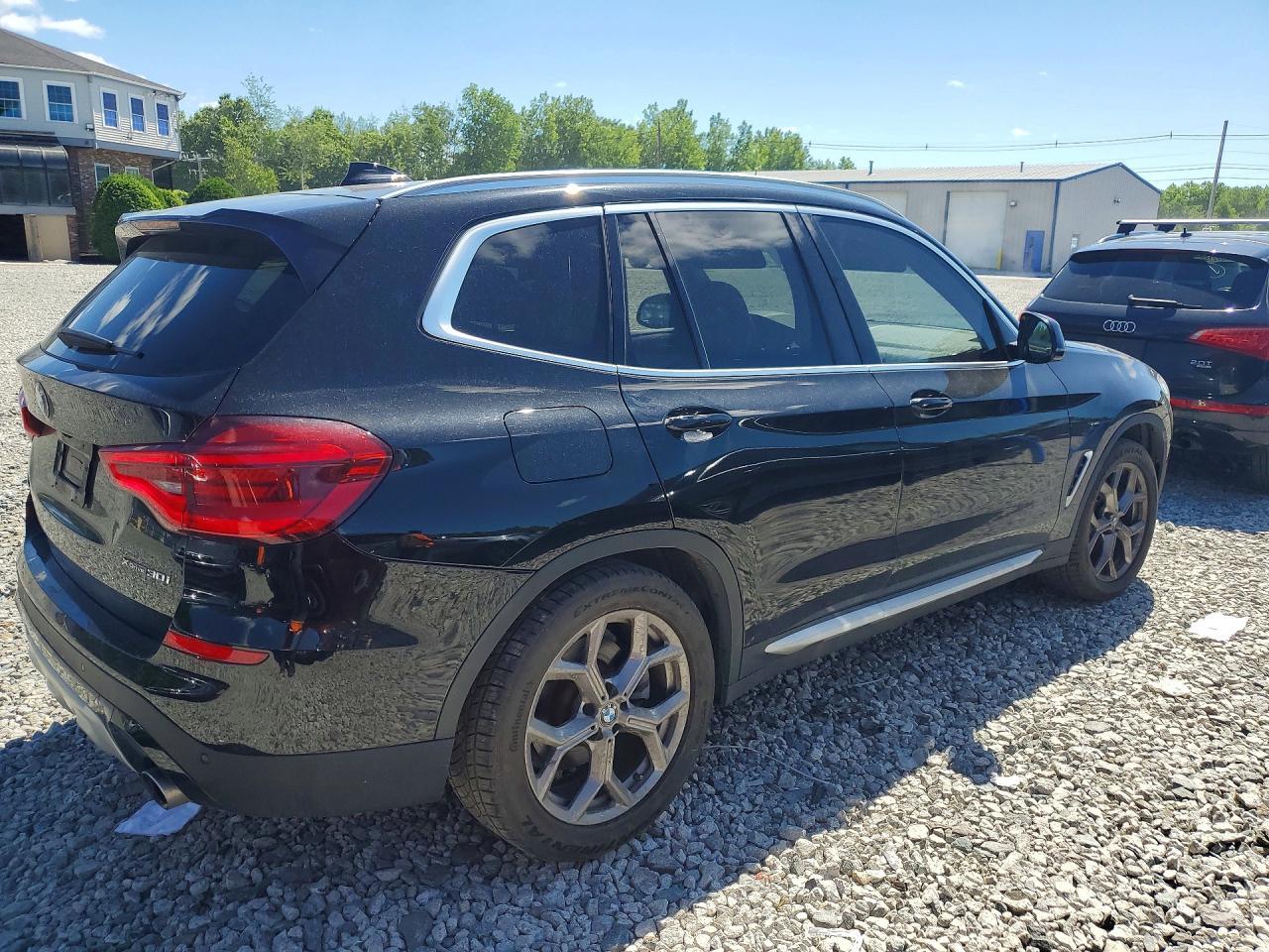 2020 BMW X3 xDrive30I - zdjęcie 3