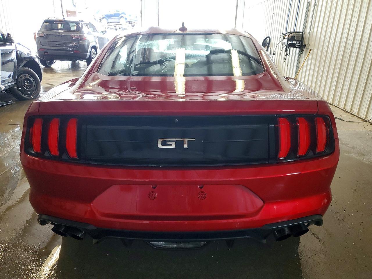 2021 Ford Mustang Gt - zdjęcie 6