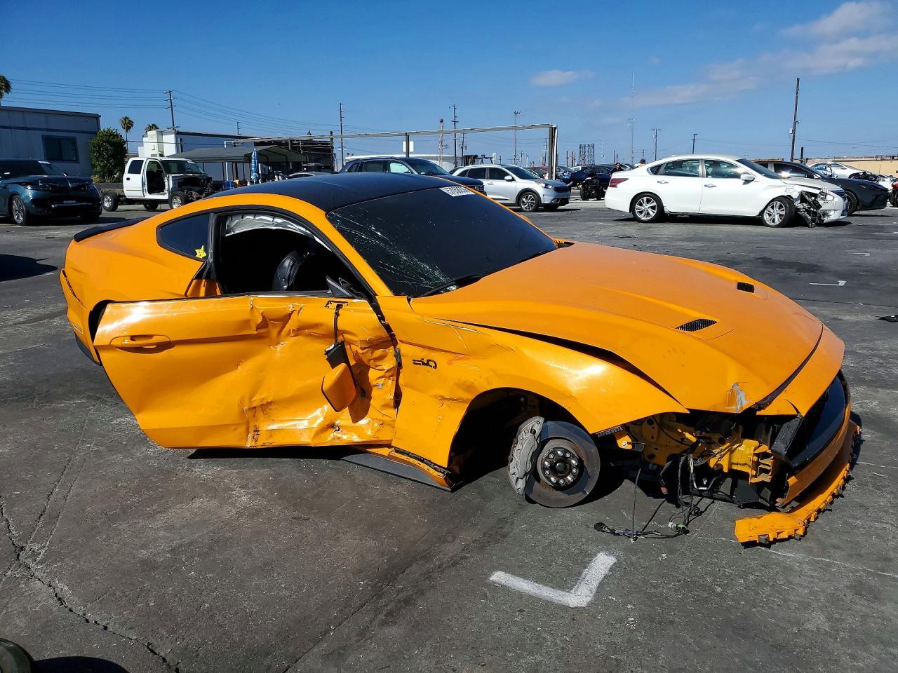 2019 Ford Mustang Gt - zdjęcie 4
