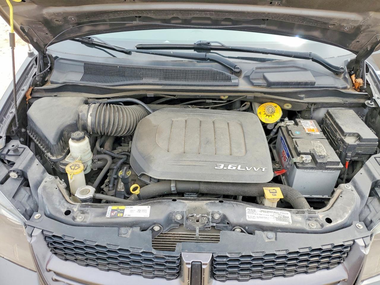 2017 Dodge Grand Caravan Gt - zdjęcie 12