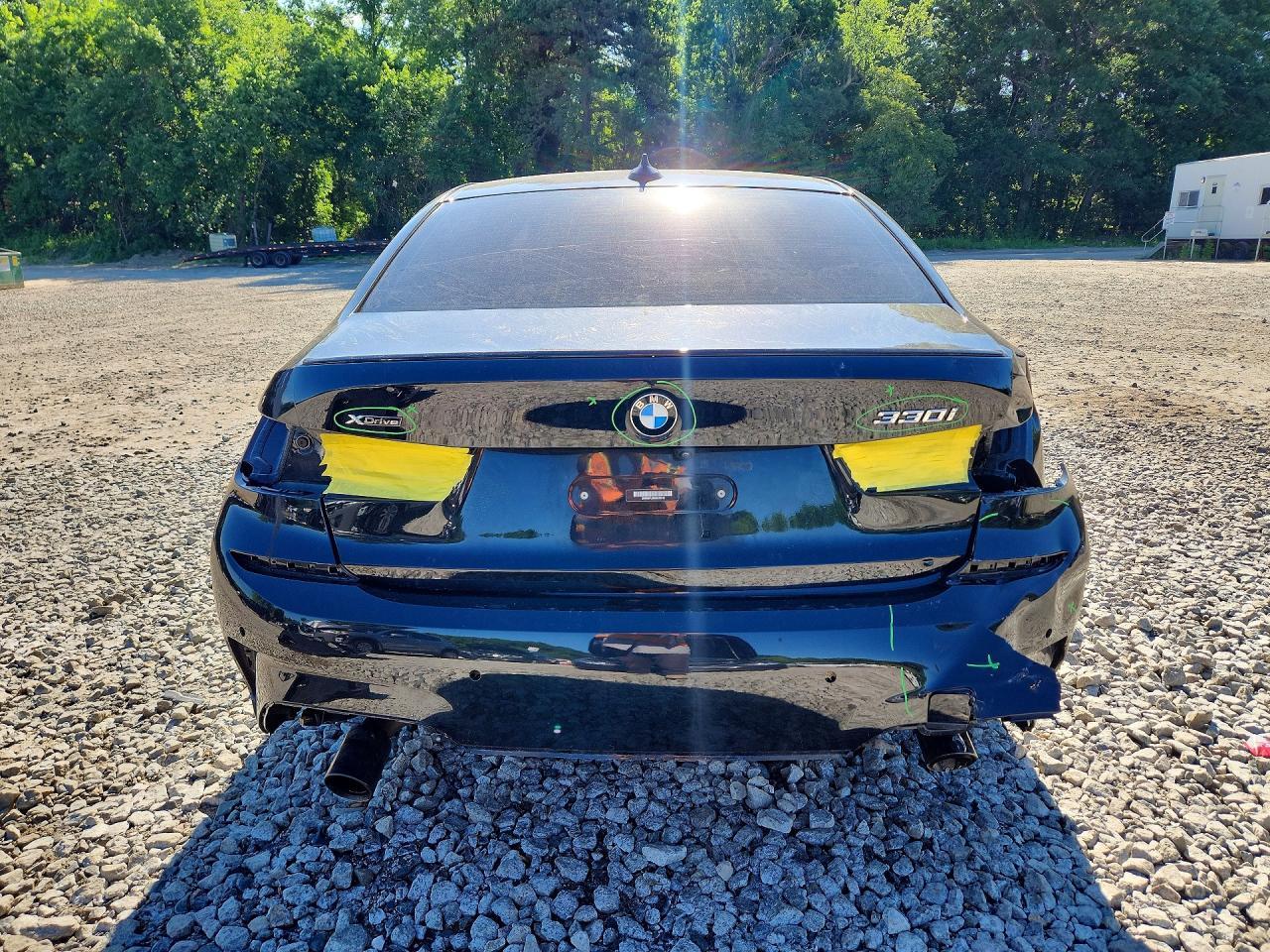 2022 BMW Seria 3 330i - zdjęcie 6
