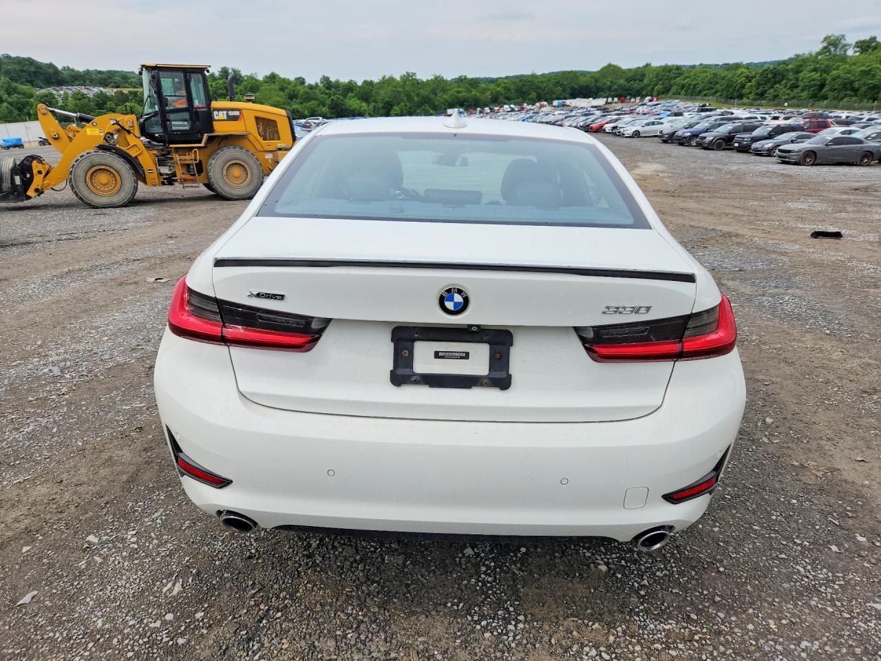 2019 BMW Seria 3 330i - zdjęcie 6