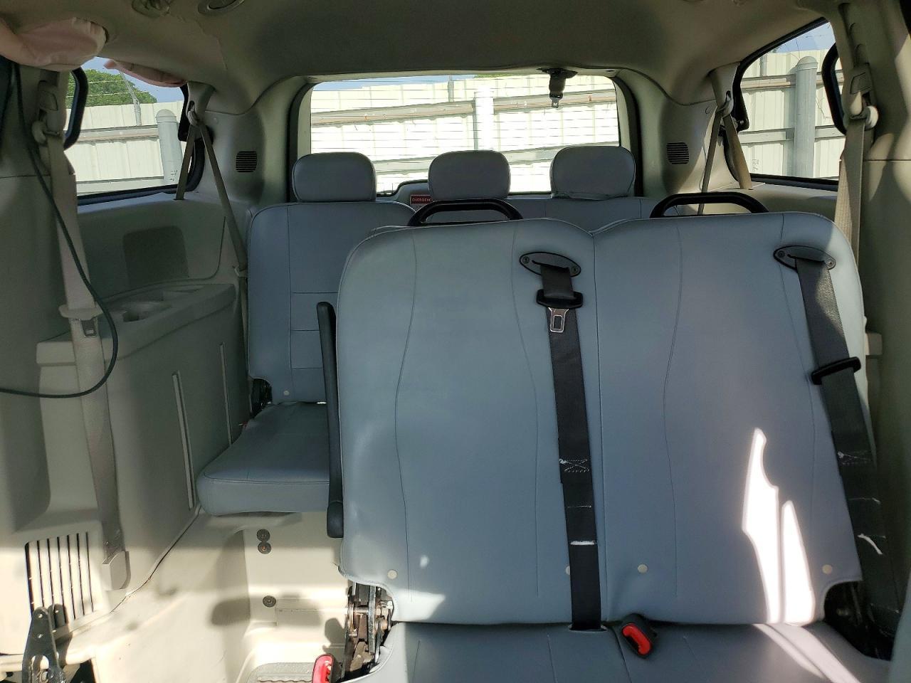 2017 Dodge Grand Caravan Se - zdjęcie 10