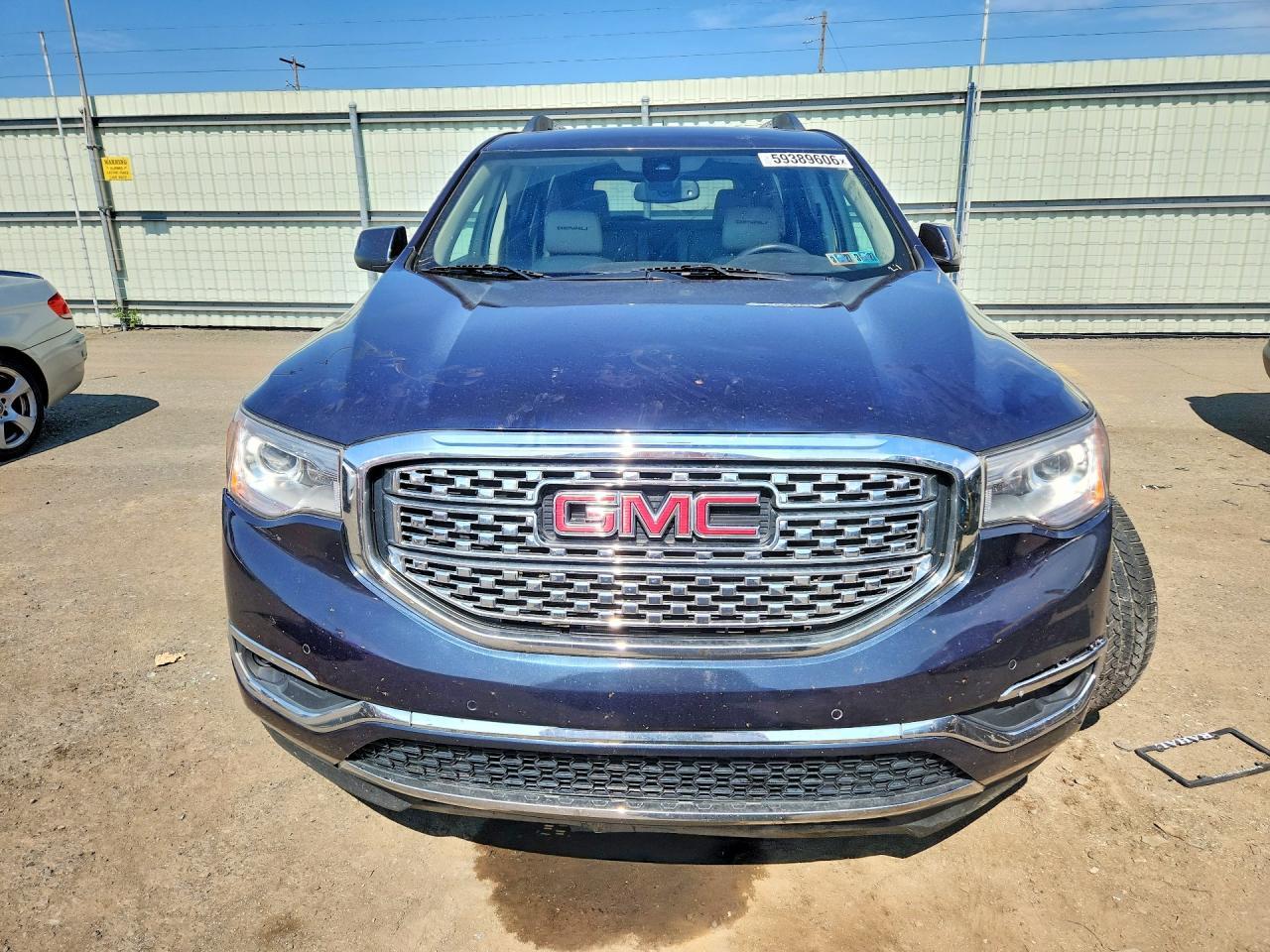 2018 GMC Acadia Denali - zdjęcie 5