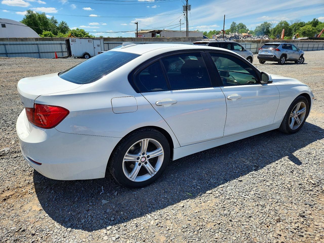 2014 BMW 328 Xi Sulev - zdjęcie 3