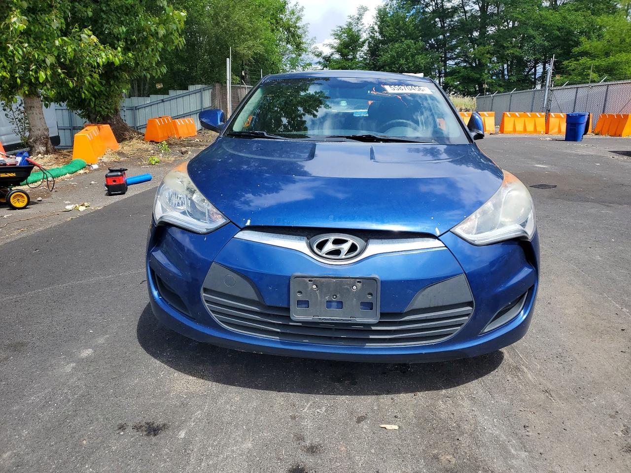 2016 Hyundai Veloster Base - zdjęcie 5