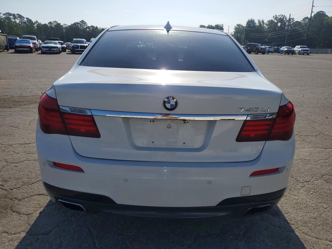 2015 BMW 740 Li - zdjęcie 6