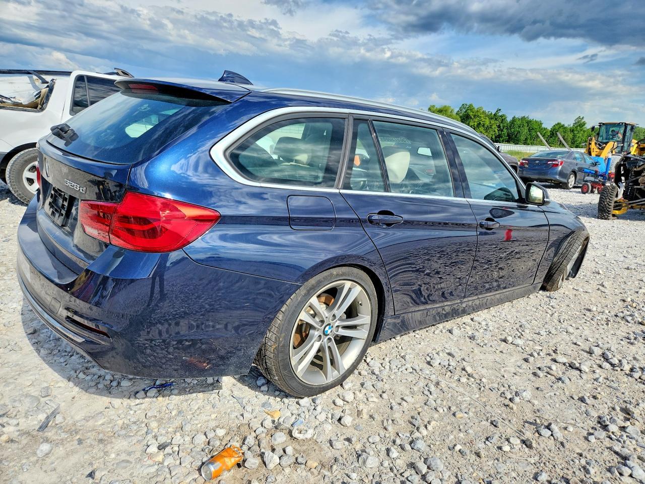 2016 BMW 328 D xDrive - zdjęcie 3