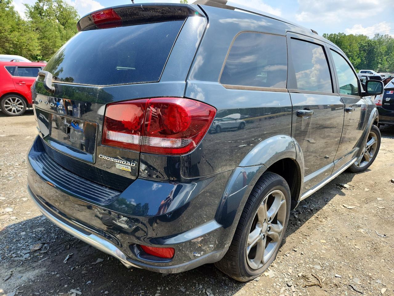 2017 Dodge Journey Crossroad - zdjęcie 3
