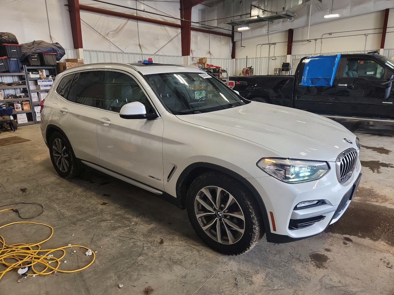 2018 BMW X3 xDrive30I - zdjęcie 4