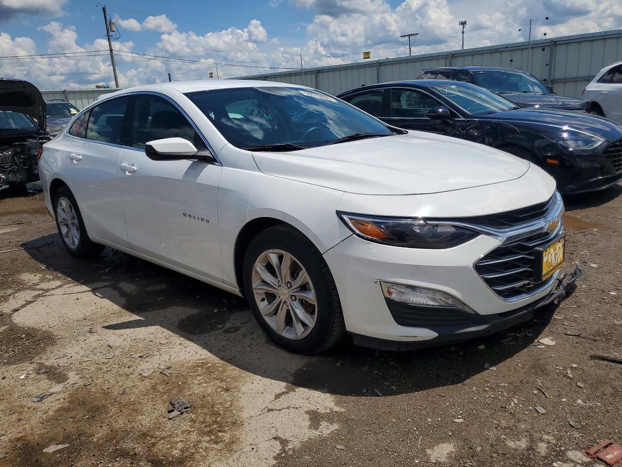 2023 Chevrolet Malibu Lt - zdjęcie 4