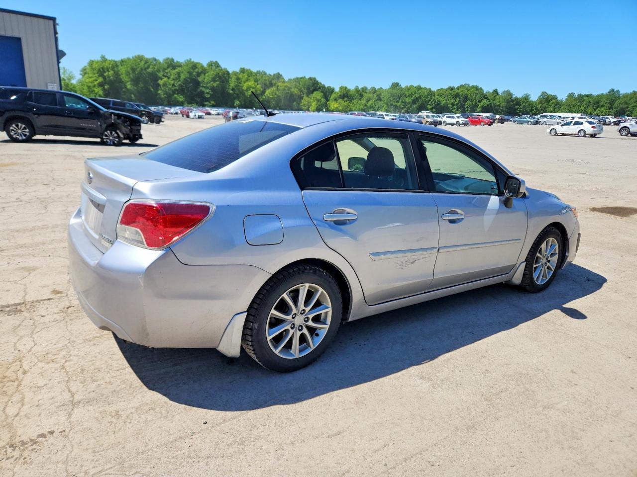 2013 Subaru Impreza Premium - zdjęcie 3