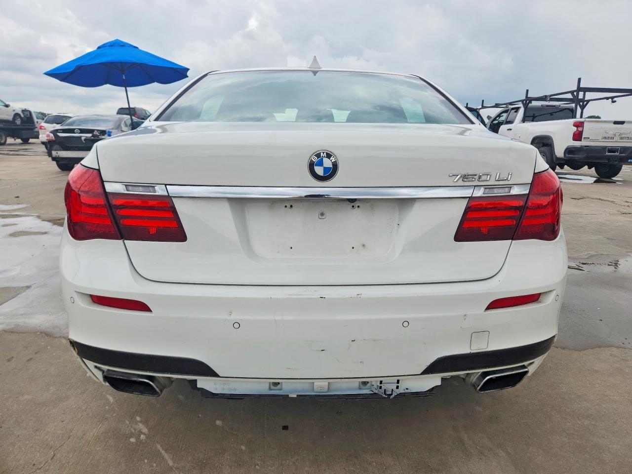 2014 BMW 750 Li - zdjęcie 6