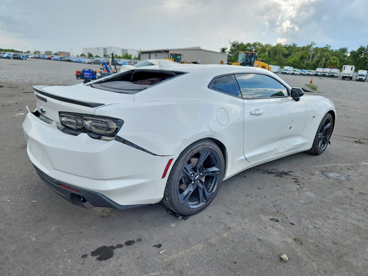 2019 Chevrolet Camaro Ls/Lt - zdjęcie 3