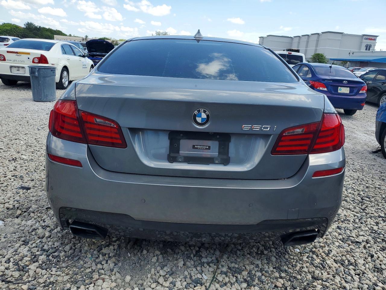 2013 BMW 550 I - zdjęcie 6