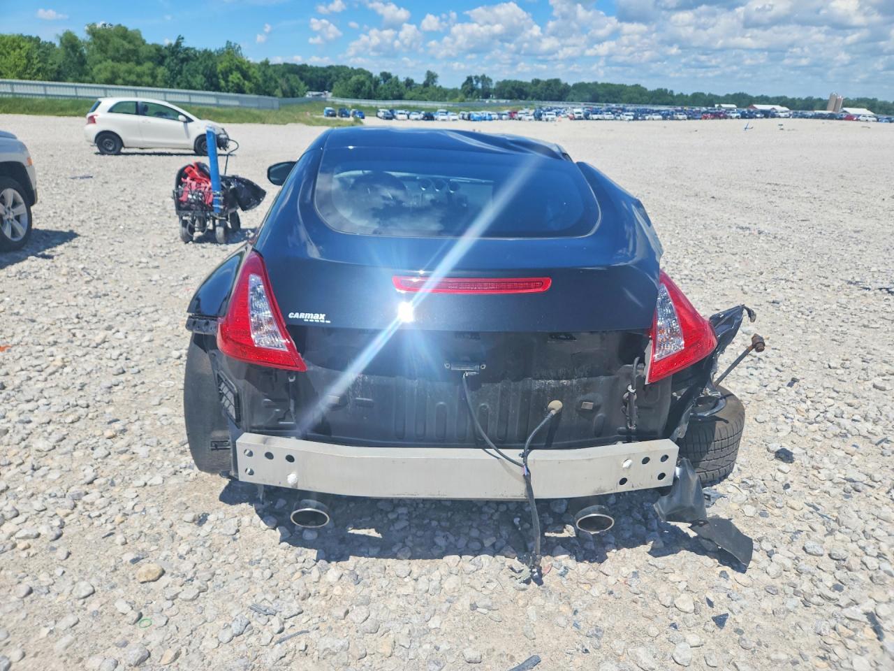 2015 Nissan 370Z Base - zdjęcie 6