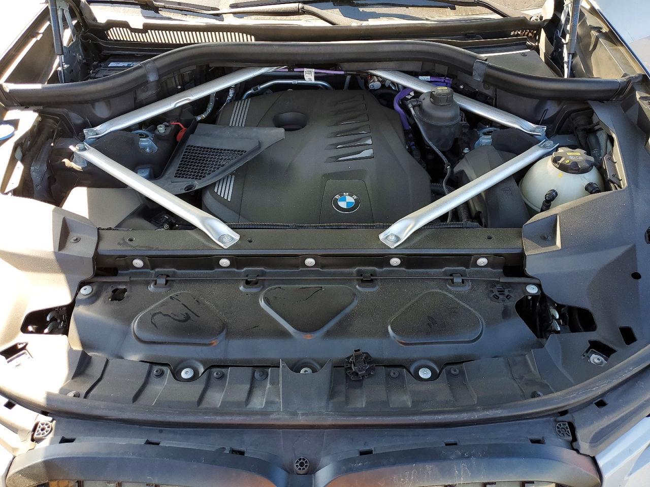 2023 BMW X7 xDrive40I - zdjęcie 12