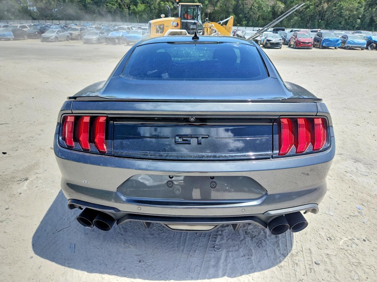 2020 Ford Mustang Gt - zdjęcie 6