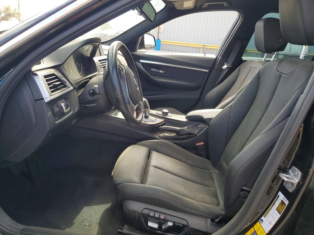 2017 BMW 330E - zdjęcie 7