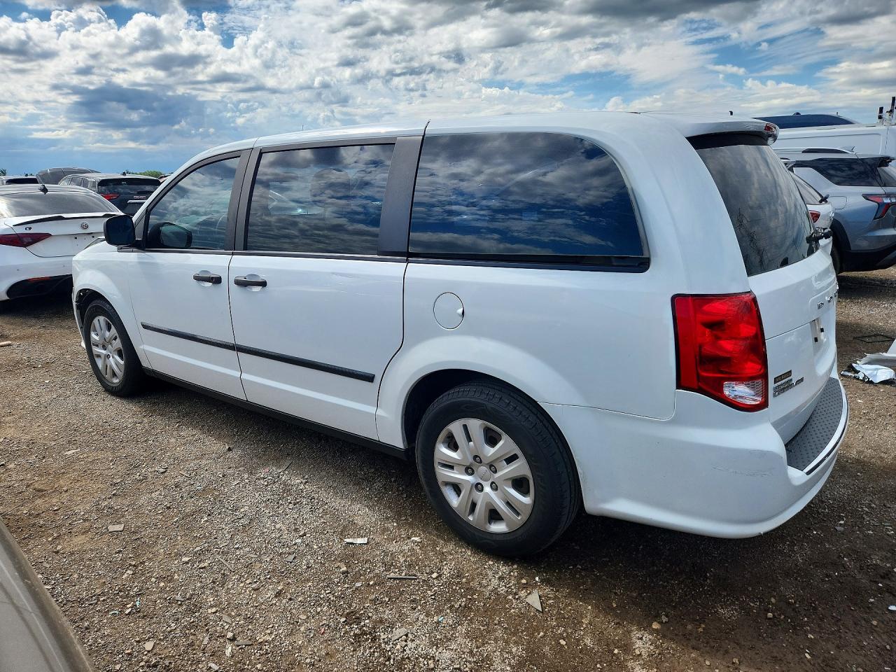 2014 Dodge Grand Caravan Se - zdjęcie 2