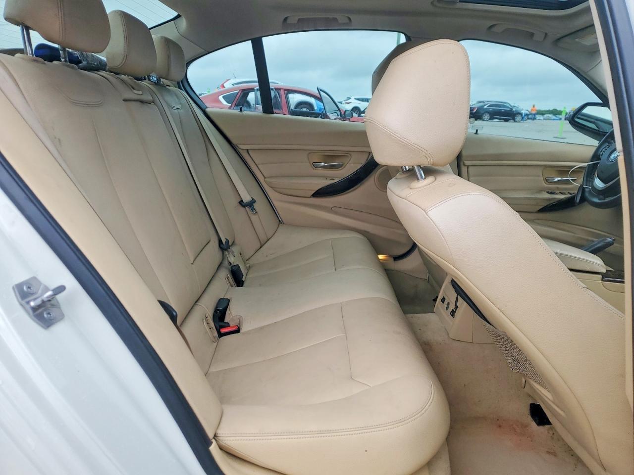 2015 BMW 328 Xi Sulev - zdjęcie 10