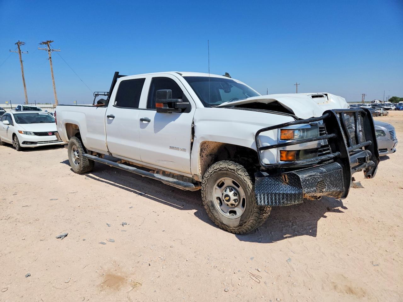 2018 Chevrolet Silverado C2500 Heavy Duty - zdjęcie 4