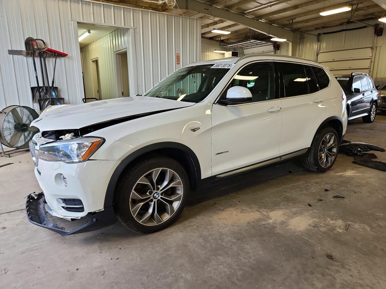 2015 BMW X3 xDrive28I - zdjęcie główne