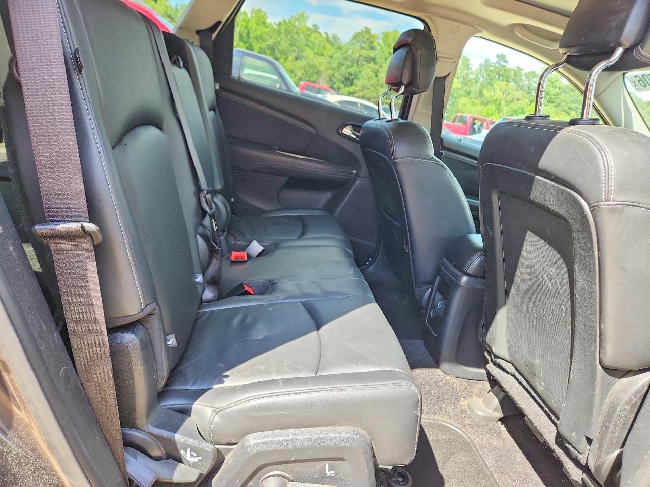 2017 Dodge Journey Crossroad - zdjęcie 11