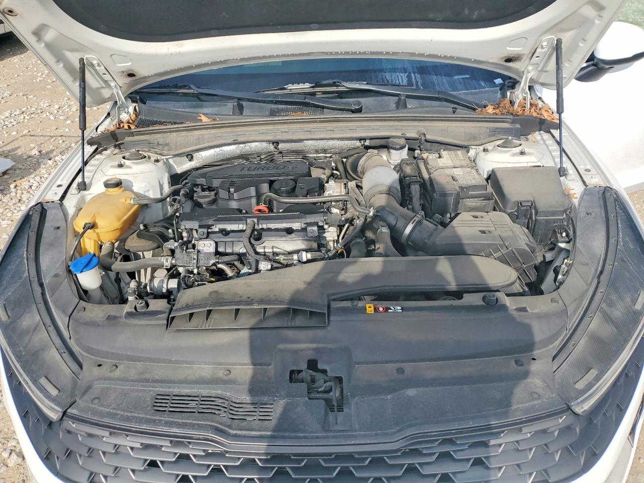 2022 Kia K5 - zdjęcie 11