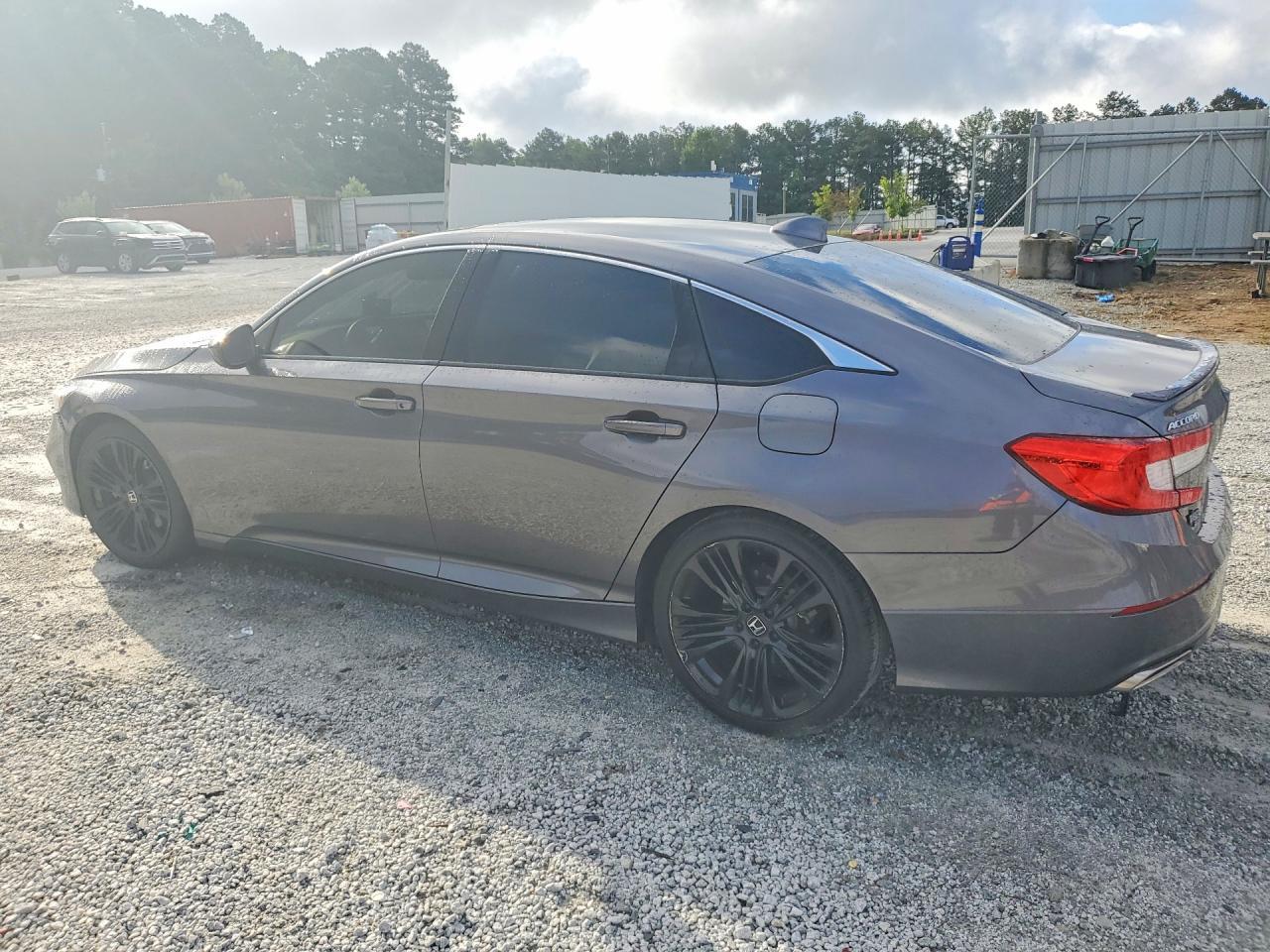 2018 Honda Accord Sport - zdjęcie 2