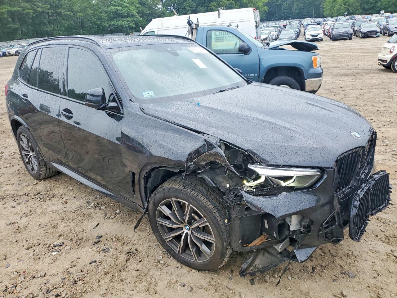 2022 BMW X5 xDrive40I - zdjęcie 4