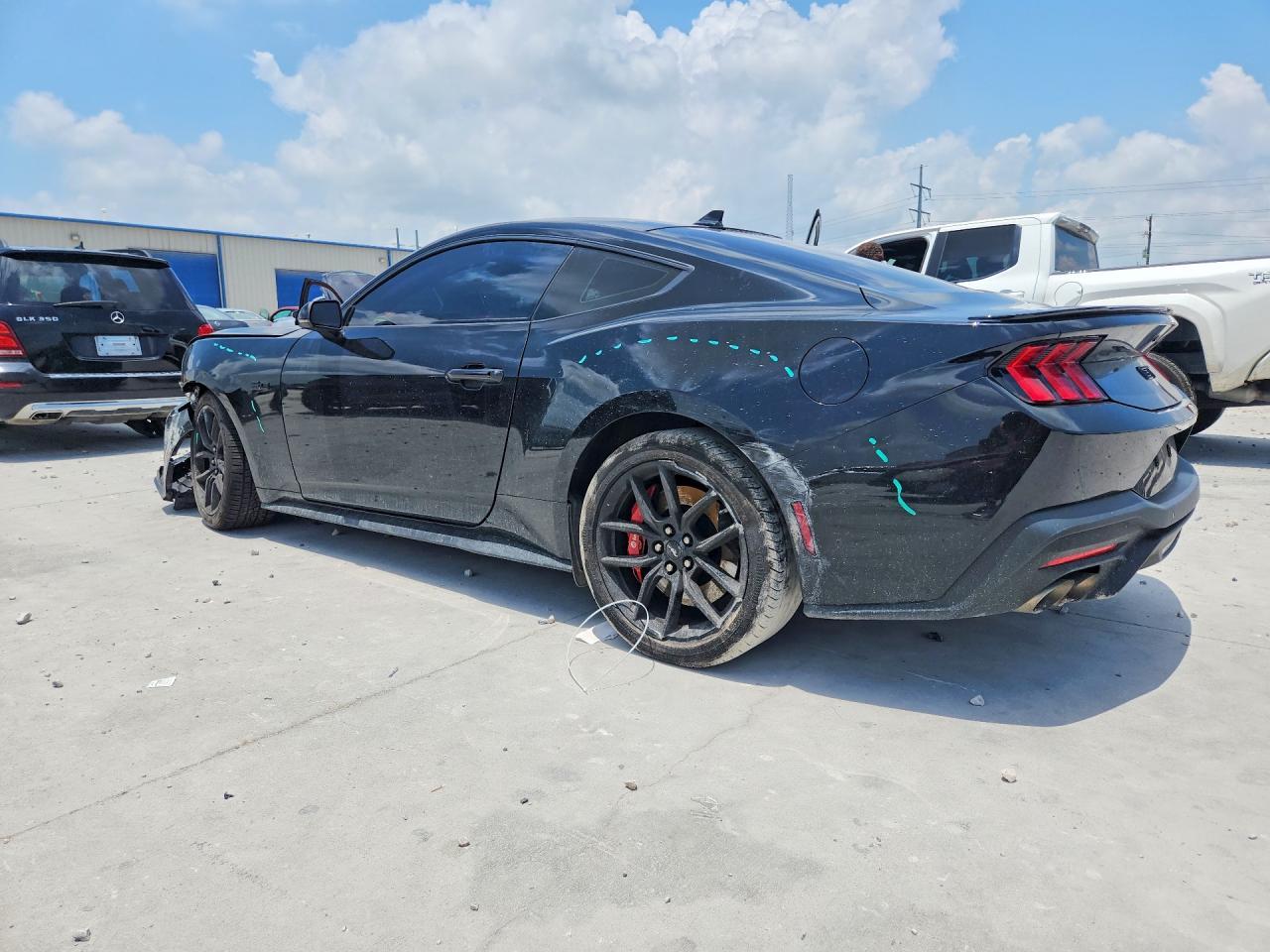 2024 Ford Mustang Gt - zdjęcie 2