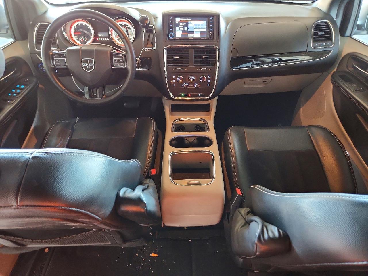 2017 Dodge Grand Caravan Sxt - zdjęcie 8
