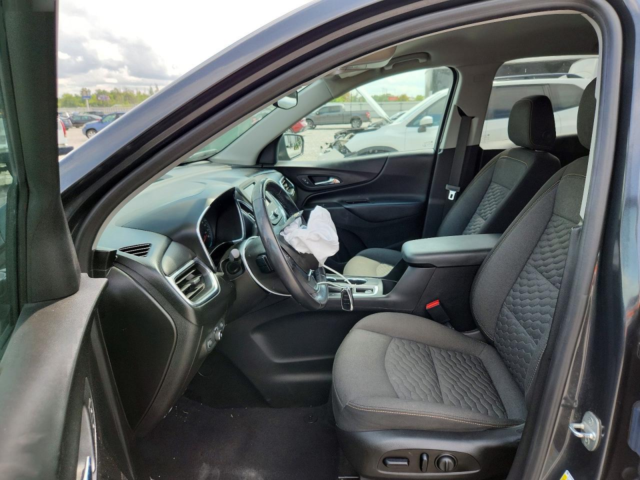 2021 Chevrolet Equinox Lt - zdjęcie 7