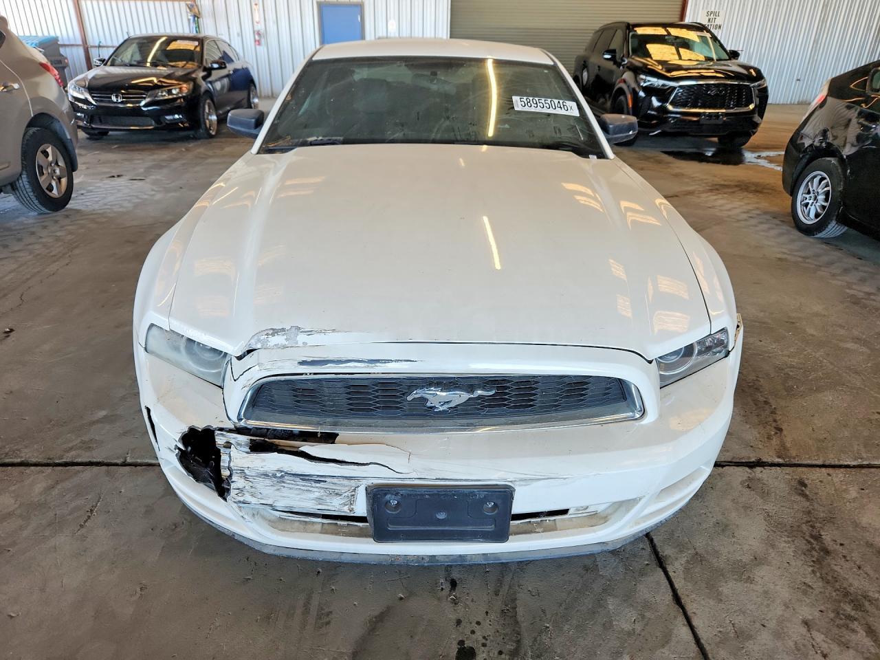 2013 Ford Mustang - zdjęcie 5