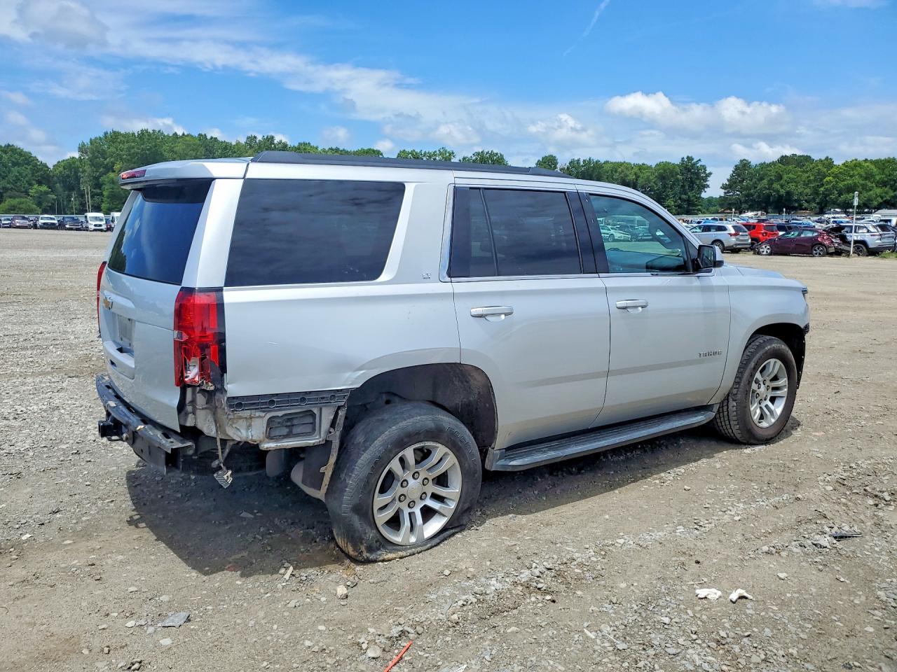 2019 Chevrolet Tahoe C1500 Lt - zdjęcie 3