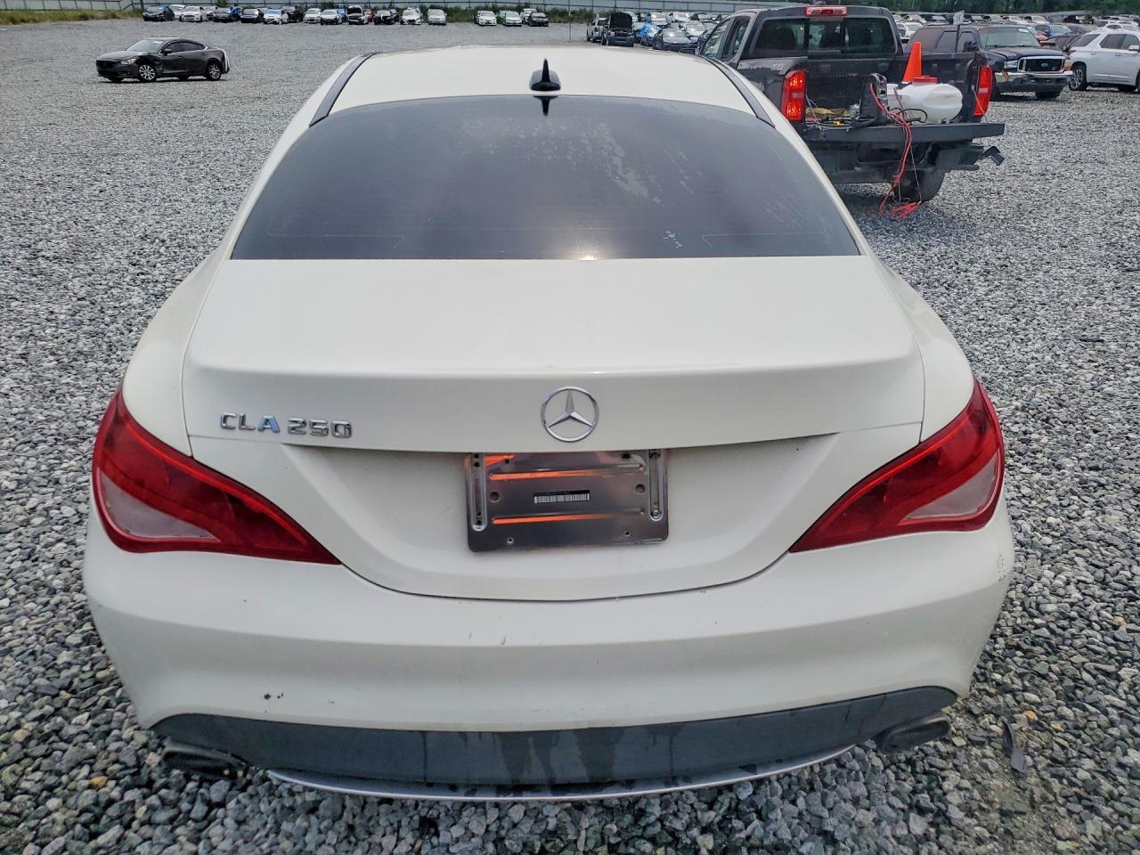 2015 Mercedes-Benz Cla 250 - zdjęcie 6