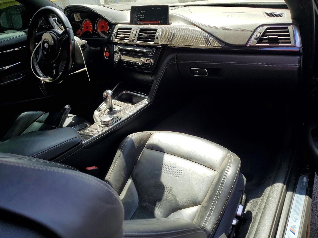 2016 BMW M4 - zdjęcie 8