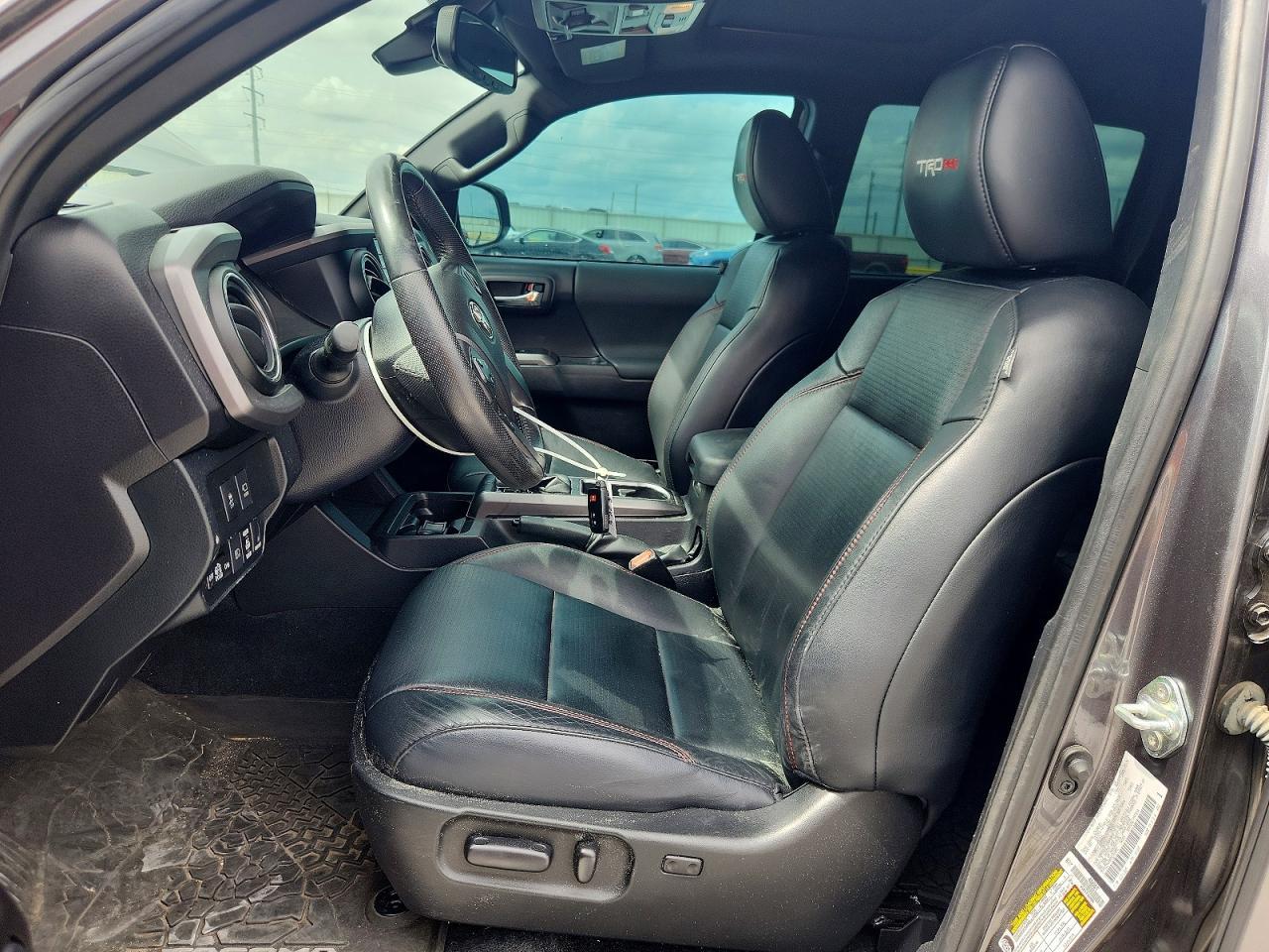 2021 Toyota Tacoma Trd Pro - zdjęcie 7