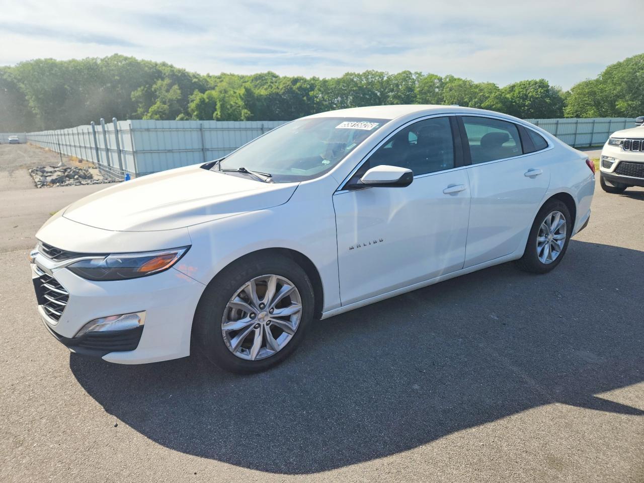 2023 Chevrolet Malibu Lt - zdjęcie główne