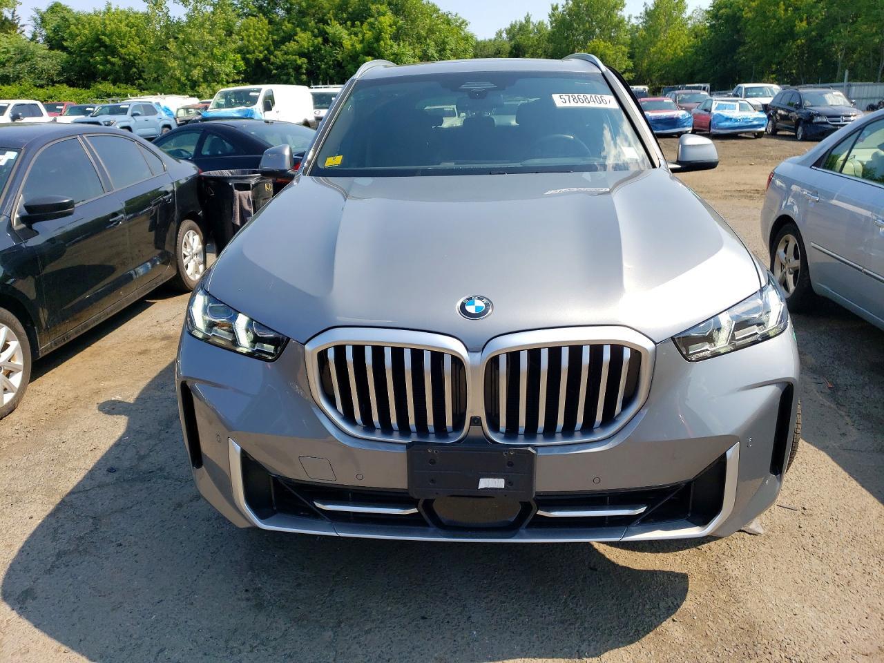 2025 BMW X5 xDrive40I - zdjęcie 5