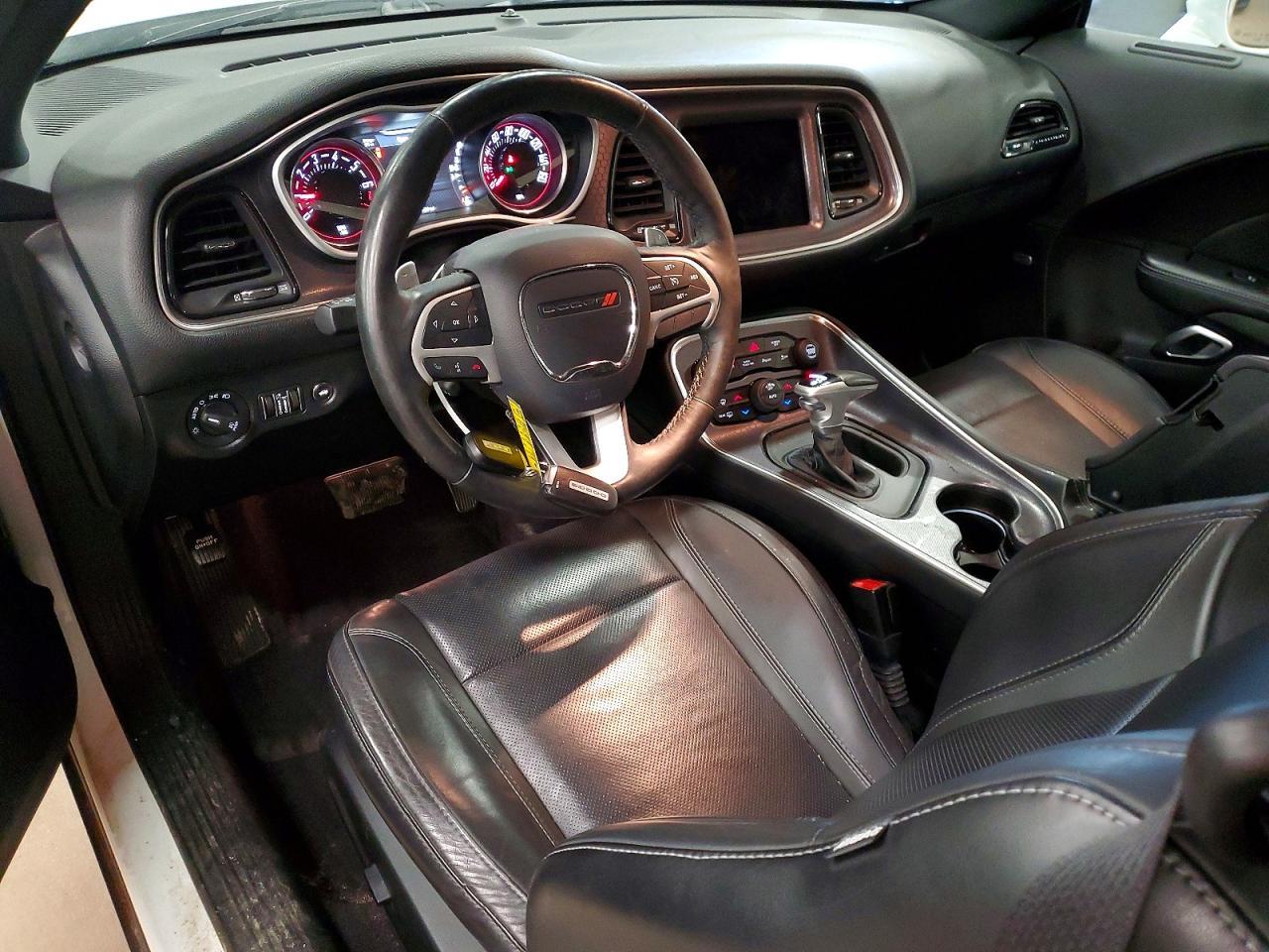 2017 Dodge Challenger Gt - zdjęcie 8