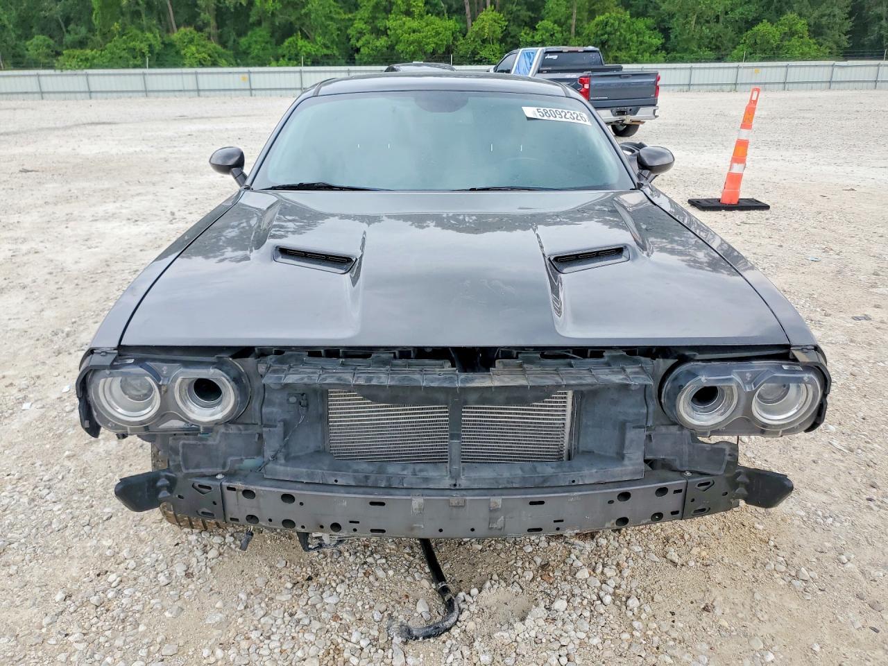 2018 Dodge Challenger R/T - zdjęcie 5