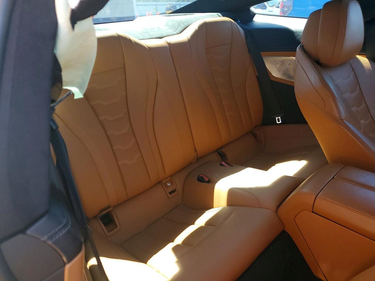 2019 BMW M850Xi - zdjęcie 10