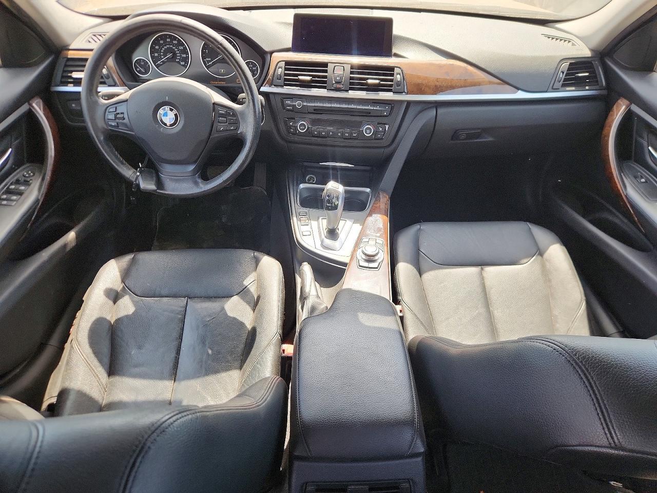 2013 BMW 328 Xi - zdjęcie 8