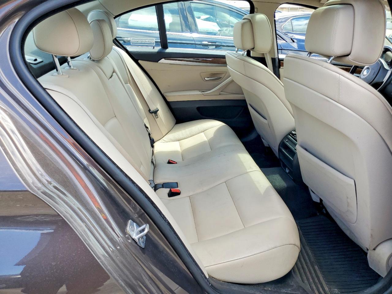 2013 BMW 528 Xi - zdjęcie 10
