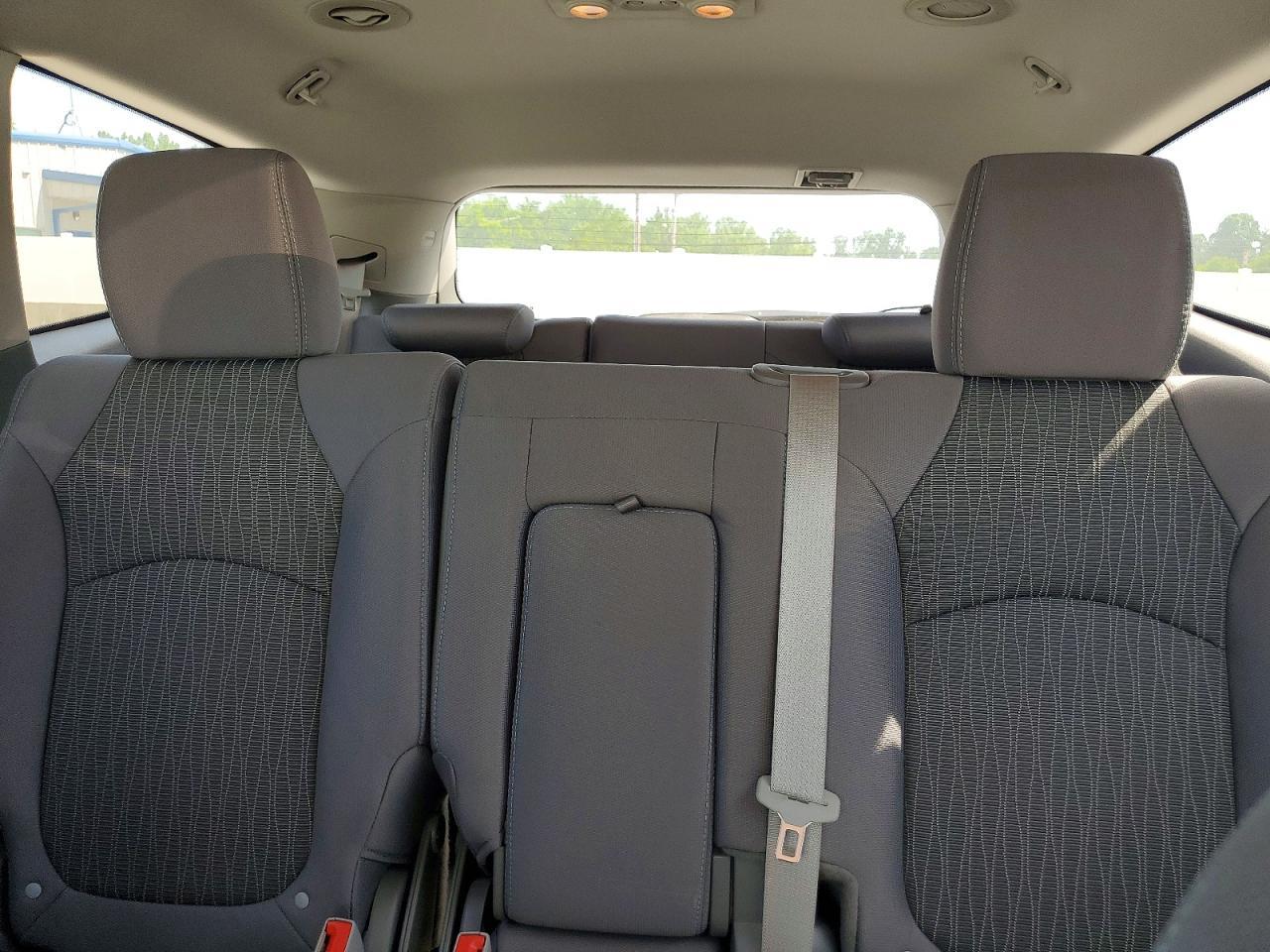 2014 Chevrolet Traverse Ls - zdjęcie 10