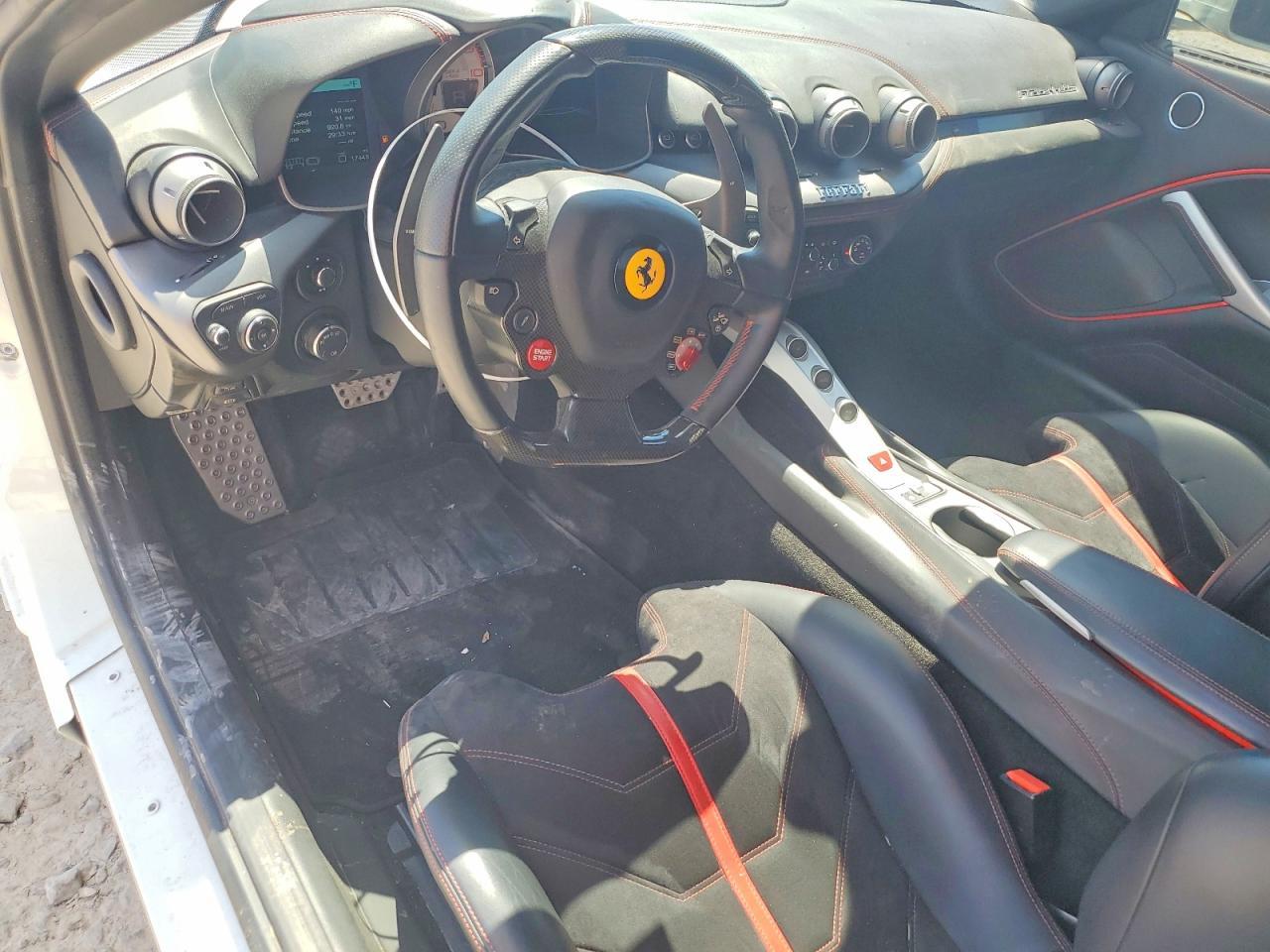 2014 Ferrari F12 Berlinetta - zdjęcie 8